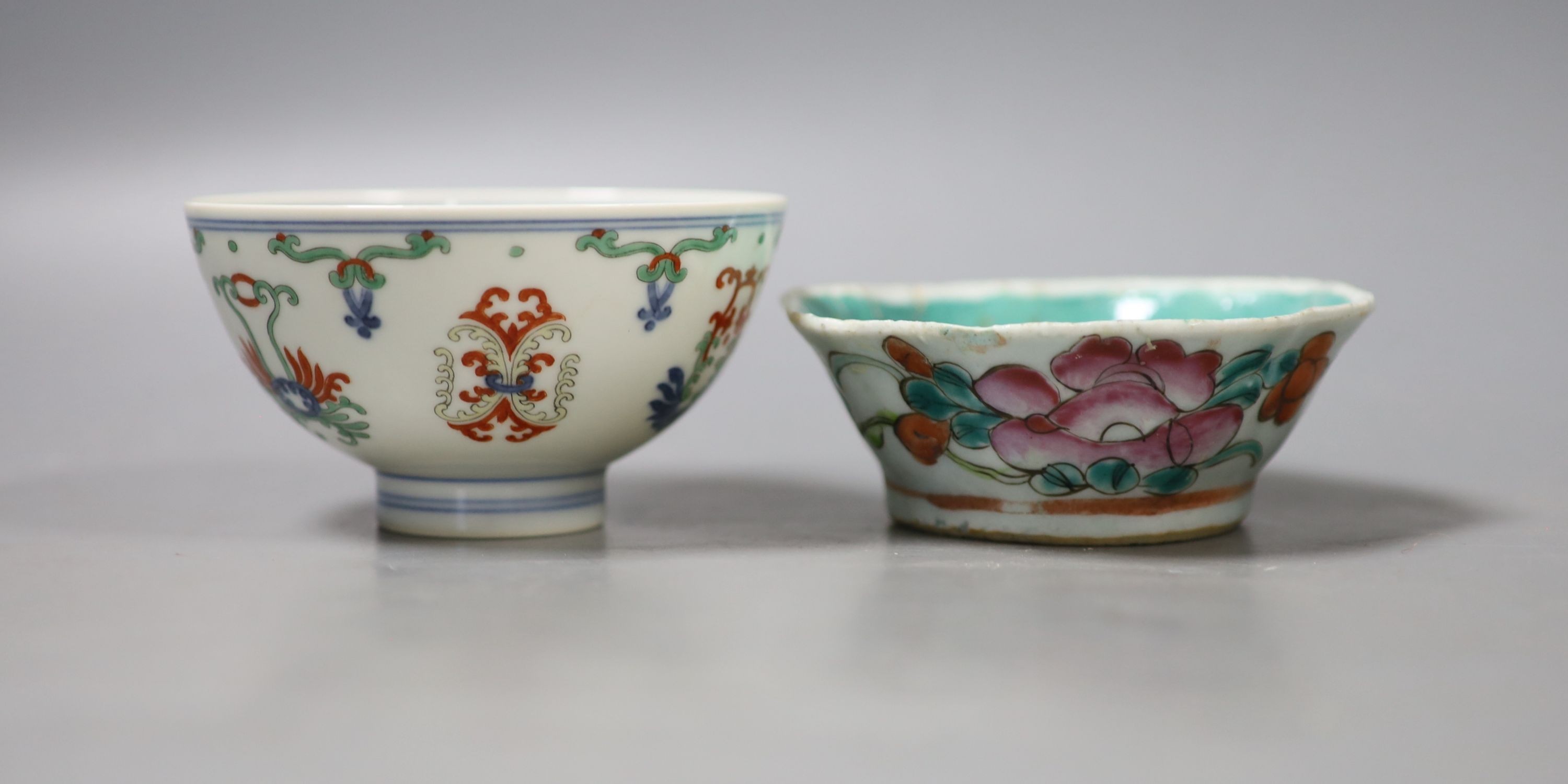 A Chinese cloisonne doucai bowl, 10.4cm and a famille rose dish